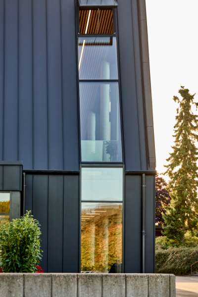 Mere bevægelse bag stålet i Hobro Idrætscenter, Hobro Idrætscenter, Amerikavej 22, 9500 Hobro